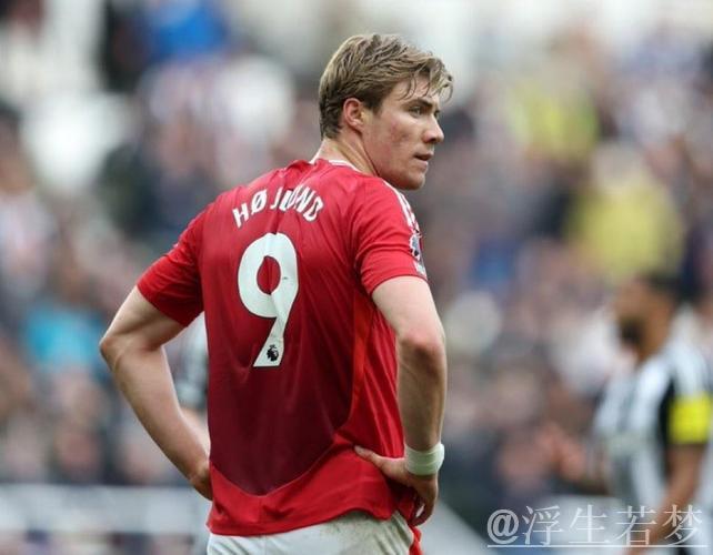 基恩:曼联现有球员难以带队重回巅峰争夺顶级荣誉 基恩:曼联现有球员难以带队重回巅峰争夺顶级荣誉